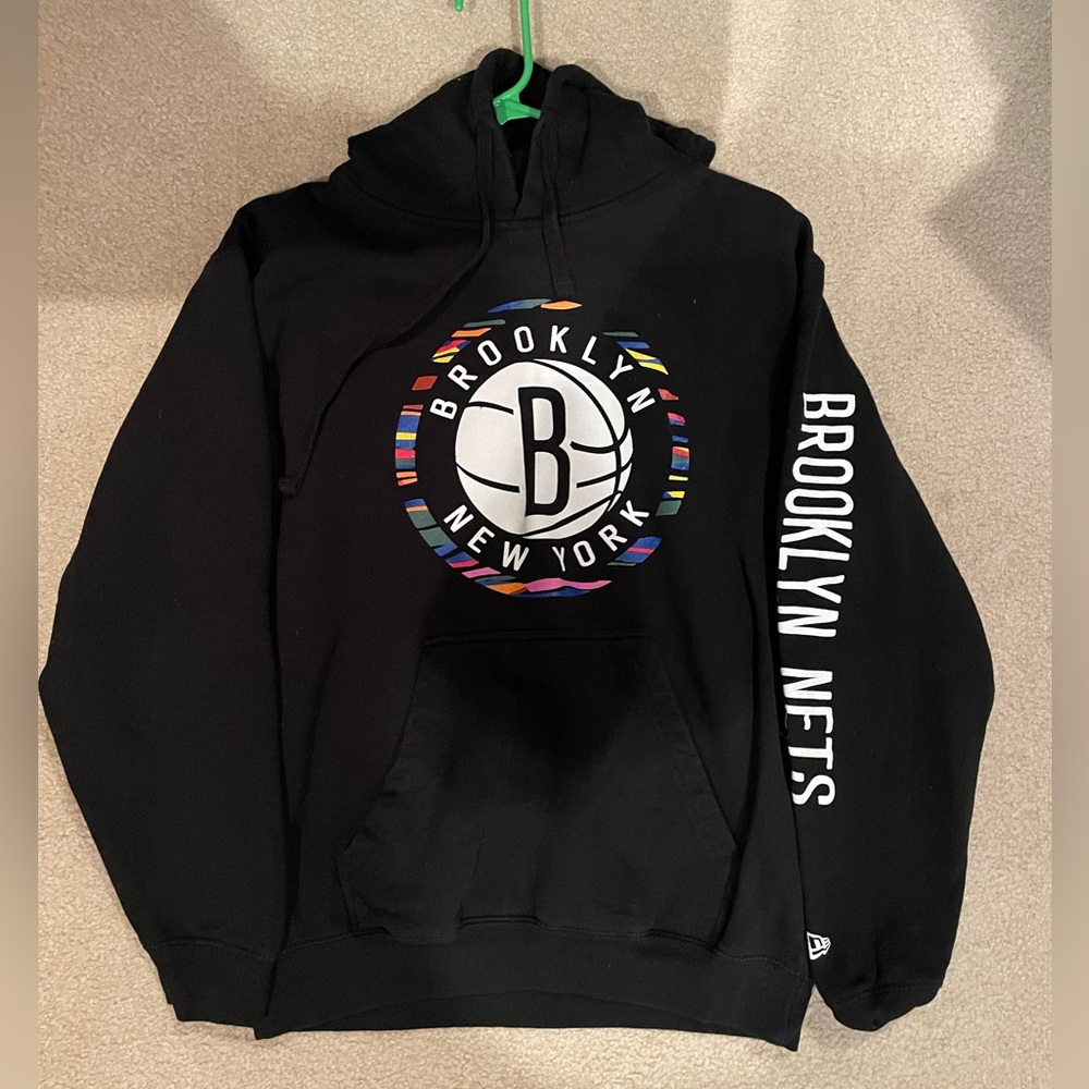 New Era Brooklyn Nets Sweatshirt - Size M